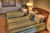 Deluxe Queen Rooms at Shady Lawn Lodge